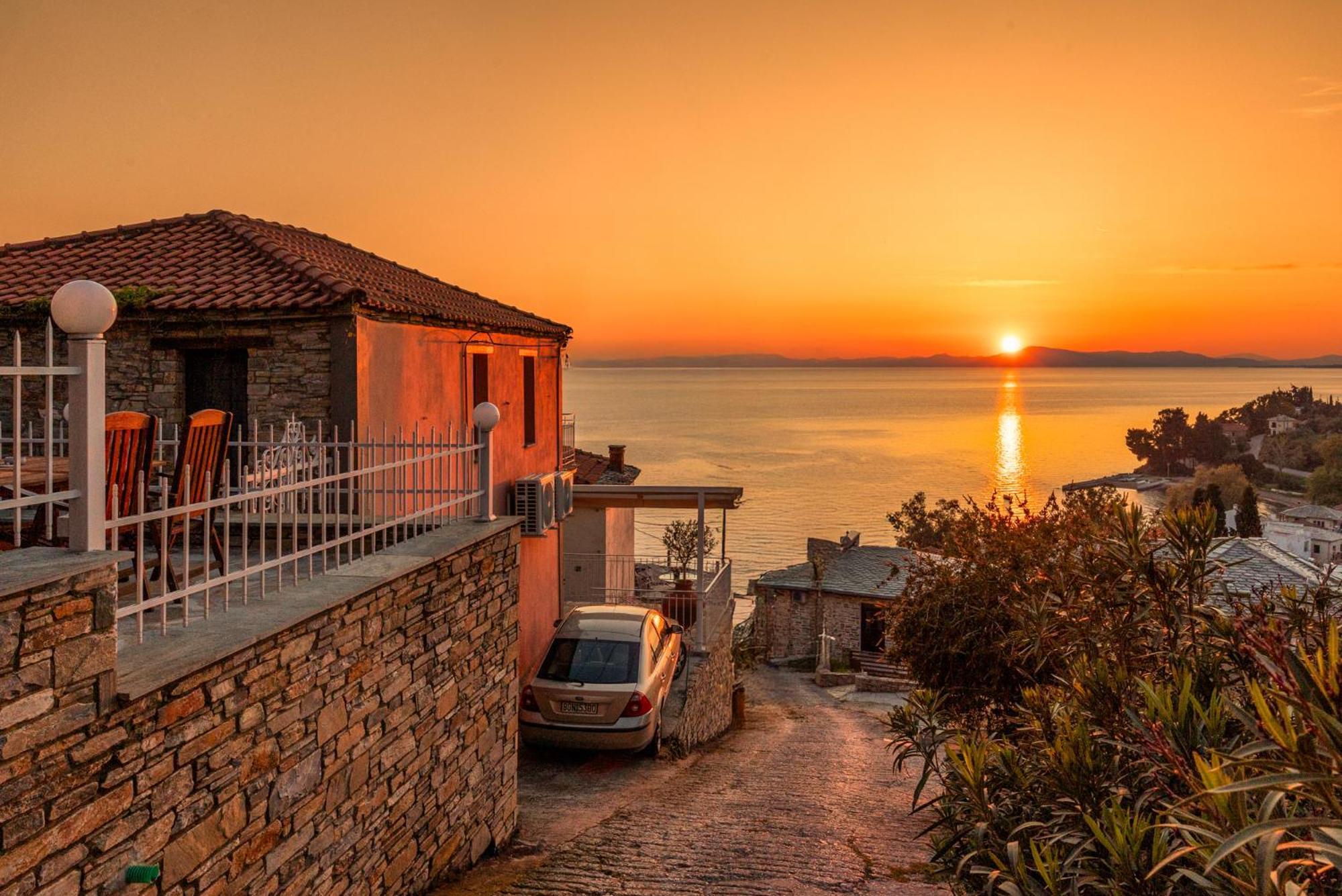アフィソス Με Θέα Το Ηλιοβασιλεμα 2ヴィラ エクステリア 写真